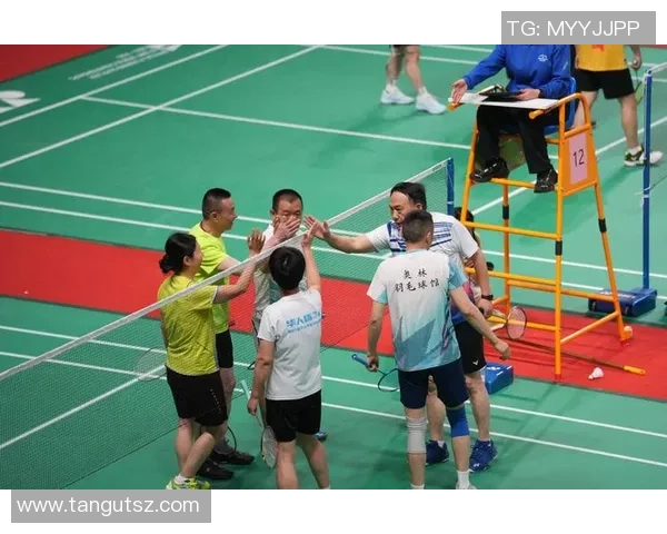 杭州羽毛球队荣登全国配合排行榜第八名展现团队实力与竞技水平